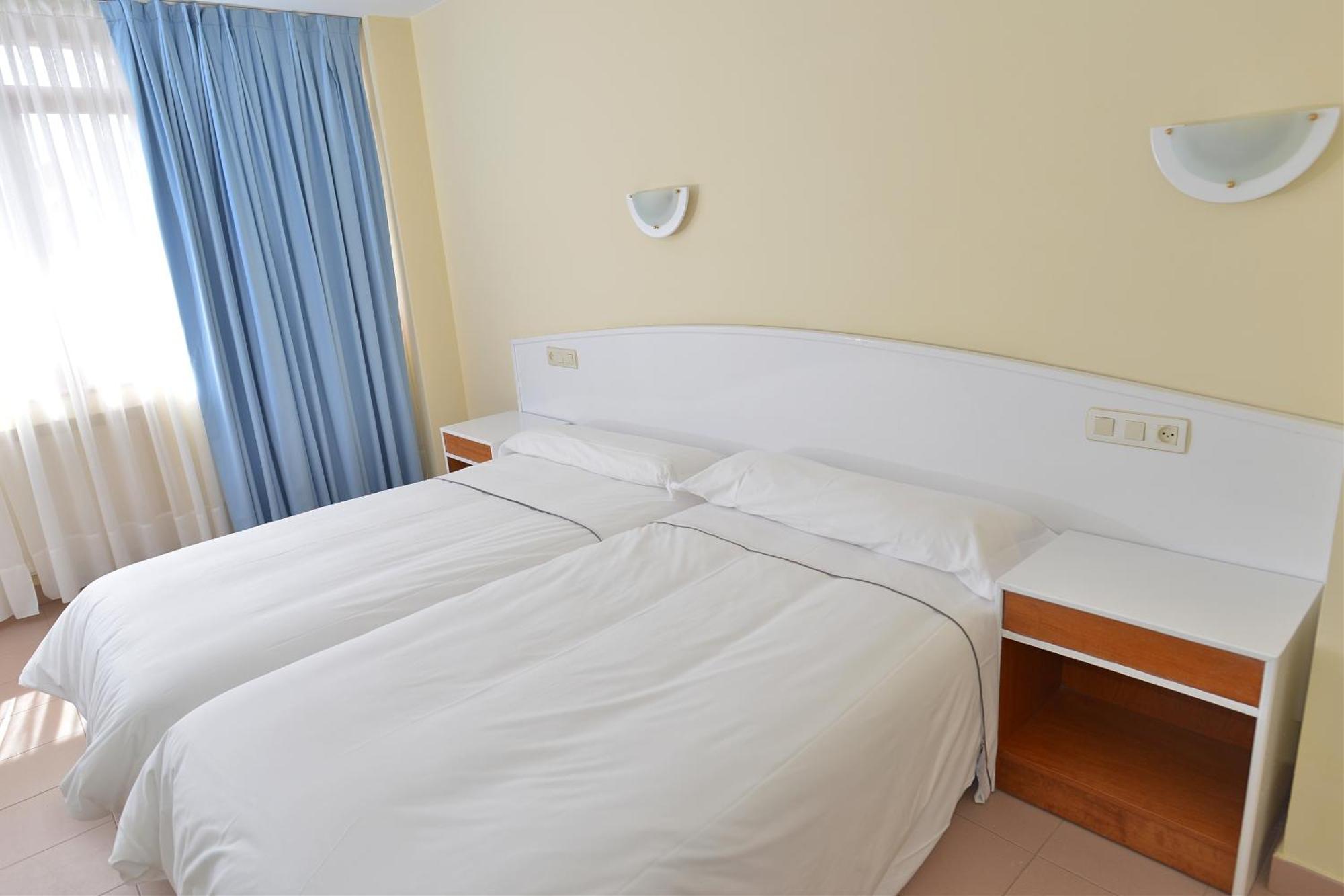 Apartamentos Marina Naveces Exterior foto